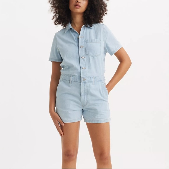 Levi's Pants - NWT Levi's Light Wash HERITAGE ROMPER | XS